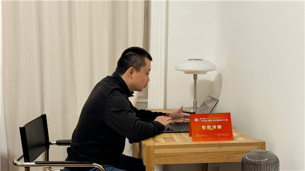 徐笑非 西南交通大学设计艺术学院环境设计系副主任.jpg 徐笑非 西南交通大学设计艺术学院环境设计系副主任.jpg