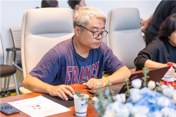 西安建筑科技大学艺术学院副院长 姜涛.jpg 西安建筑科技大学艺术学院副院长 姜涛.jpg