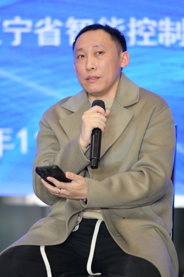 22 丁晗.jpg