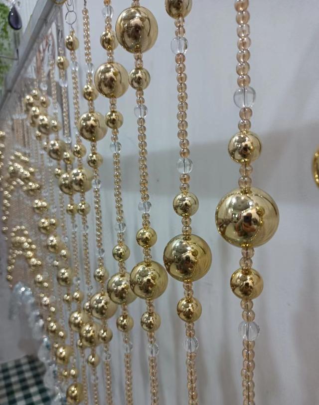 2025年水晶帘子珠帘在家装中的十大创意应用场景(图3)