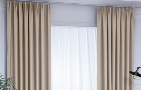 2025年窗帘潮流趋势，打造家居新风尚！(图1)
